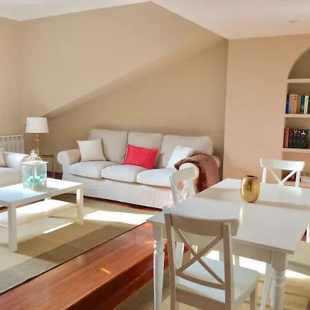 Duplex Soleado, Calle Corrida, Casco Antiguo Apartment